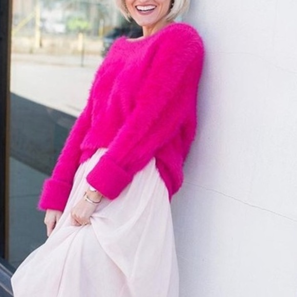 Loft Lou Grey Fuzzy Feisty Fuchsia 